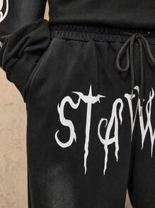 ROMWE MEN Grunge Punk Herren Loose Fit Lässig Jogginghose mit Buchstaben Muster und Kordelzug in der Taille - Schwarz - Übersicht 2