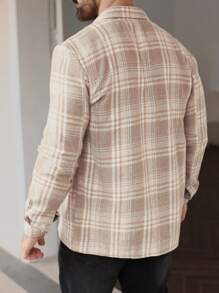 Manfinity Homme Chemise casual à manches longues avec col et boutons, poche avant pour homme. Chemise de flanelle colorée pour le travail, cadeau pour papa et moi, amis, mari, petit ami