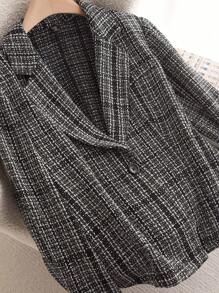 SHEIN Essnce Women's Autumn New Fashion Casual Commuting Elegant Classy Professional Thanksgiving Women Winter Costumes Goddess Costume Fall Curve Workplace Work Business Professional Pride Suit Tweed Small Fragrance Fabric Blazer - Black - View 4