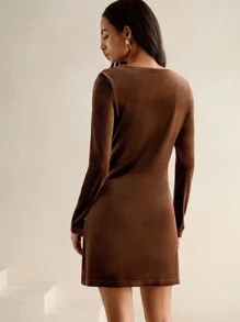 Anewsta Women Velvet Embroidered Hollow Out Elegant Mini Dress For Autumn/Winter