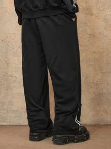 ROMWE MEN Grunge Punk Herren Loose Fit Lässig Jogginghose mit Buchstaben Muster und Kordelzug in der Taille - Schwarz - Übersicht 6