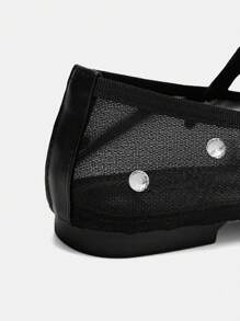 CUCCOO CURVES Women's Bow Contrast Color Flats New Year Holiday Valentines - Black - View 5