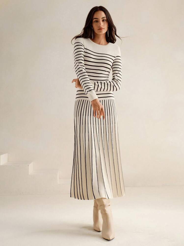 Women's Autumn/Winter Striped Pleated Long Sweater Dress