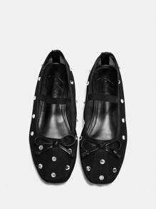 CUCCOO CURVES Women's Bow Contrast Color Flats New Year Holiday Valentines - Black - View 1