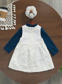 2pcs Baby Girl Casual Elegant Turtleneck Cashmere-Blend Sweater And Embroidered Dress Set, Autumn/Winter - Beige - View 2