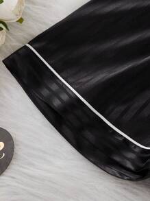 青少年女孩睡衣套装 - 简约条纹缎面面料短袖开衫配短裤，休闲家居服 2 件套