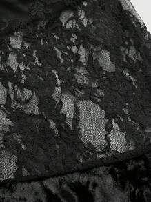 ROMWE Gothic Palace Style Contrast Lace Plus Size Mermaid Velvet Maxi Skirt - Black - View 4