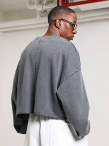 SUMWON Raw Edge Vintage Style Oversized Sweatshirt Gothic Typeface Fall Winter Streetwear Washed Effect Grunge Urban Aesthetic Distressed Pullover - Grey - View 2