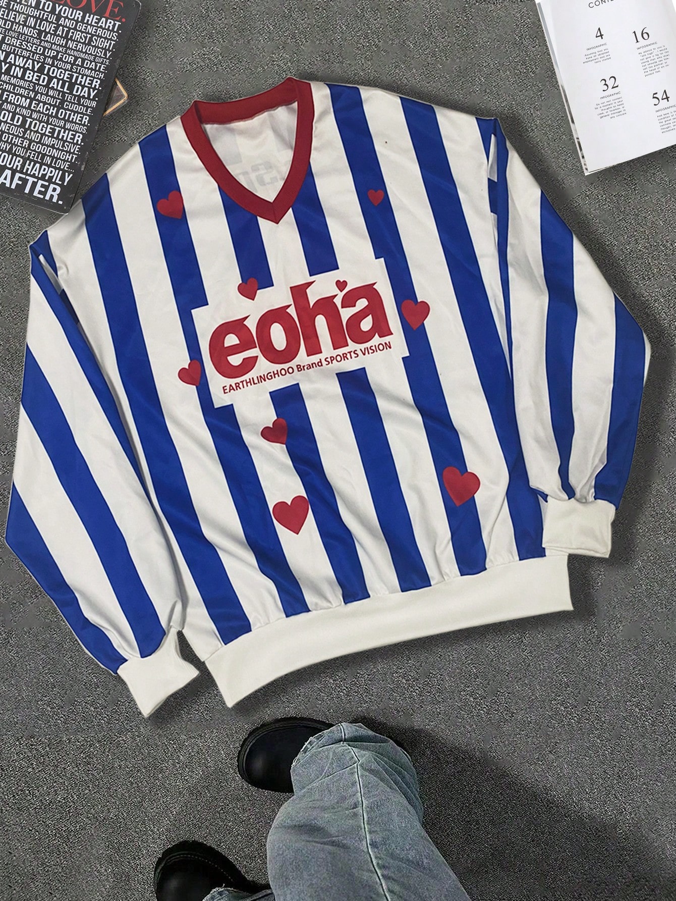 Manfinity Dauomo Men's V-Neck Drop Shoulder Striped Letter Print Casual Pullover Sweatshirt, Fall/Winter