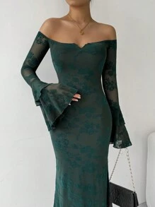 SHEIN Privé 1pc Off-Shoulder Flare Sleeve Flocked Fishtail Dress