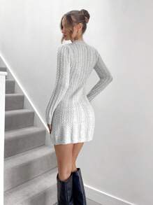 Chiquease 蝴蝶结拉链长袖简约短款毛衣连衣裙 - 灰色 - 查看 2