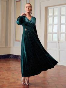 ZEYLAH 天鹅绒纯色斜领灯笼袖水钻细节长裙 - 綠色 - 查看 4