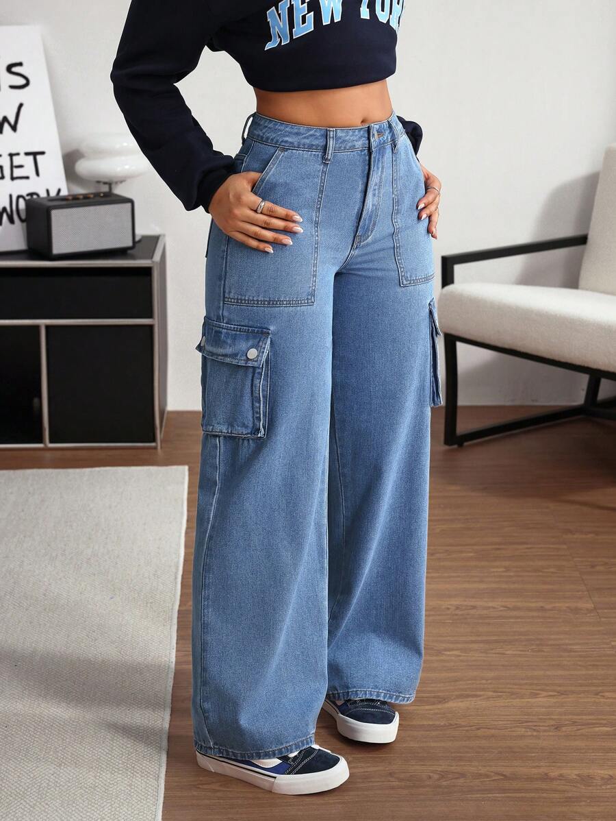 SHEIN EZwear Solid Color Loose Pocket Casual Classic Straight Leg Jeans - Light Wash - View 1