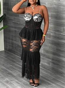 Slaydiva Vestido elegante, de fiesta, de evento, de noche y de cita, ajustado y sólido negro, sin tirantes, con cintura cincelada, con remiendos de volantes y encaje transparente para mujeres de talla grande, primavera-verano