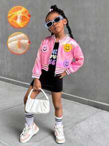 SHEIN Explorewe 2 pièces Set de jeunes filles avec couche d'air rose et imprimé noir / Ce set est composé d'un tissu avec revêtement lavable à la main, le panneau avant est décoré d'une broderie de visages souriants tricolores, doublé avec une doublure thermique, assorti à une robe noire ajustée avec des imprimés amusants, très adapté aux enfants dynamiques qui aiment les paillettes. Nouvelle arrivée Automne/Hiver - Rose bonbon - Voir 1