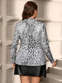 SHEIN Clasi 大码全身图案印花休闲圆领长袖 T 恤