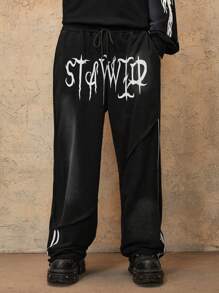 ROMWE MEN Grunge Punk Herren Loose Fit Lässig Jogginghose mit Buchstaben Muster und Kordelzug in der Taille - Schwarz - Übersicht 3