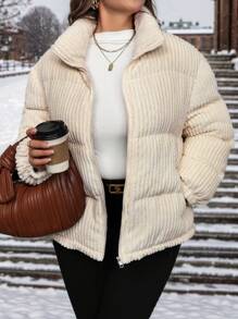 SHEIN LUNE Manteau d'hiver extra-épais en velours côtelé, épaissi et chaud, grande taille. Avec poches, isolation thermique efficace, ample, décontracté et affinant. Manteaux d'hiver avec poches. Doudoune femme 2024 hiver avec poches, manteaux matelassés amples