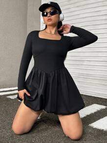 SHEIN EZwear Vestido de talla grande para mujer con cuello cuadrado, manga larga y mini estampado floral fruncido