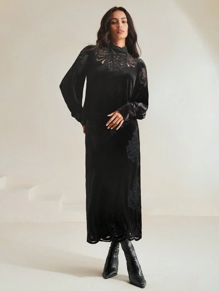 Women Stand Collar Lantern Sleeve Lace Embroidery Velvet Blouse And Straight Skirt 2pcs Suit Set, Autumn/Winter