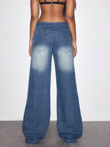 Women's Loose Fit Casual Wide Leg Jeans With Pocket - Medium Wash - View 2