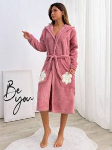 RueChic Women Paw Embroidery Pocket With Hoodie Detail Homewear Robe - Pink - View 3