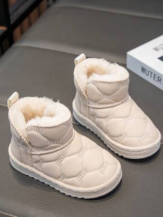 1 双柔软保暖蓬松内衬雪地靴，适合幼儿和婴儿，适合秋冬季雪天和户外活动