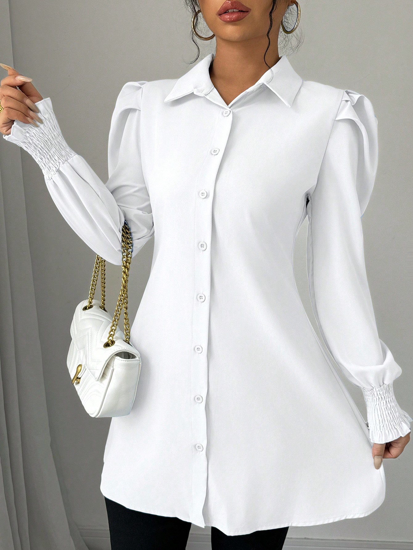 Chiquease قميص كاجوال للنساء بأكمام منفوخة ذو لون...