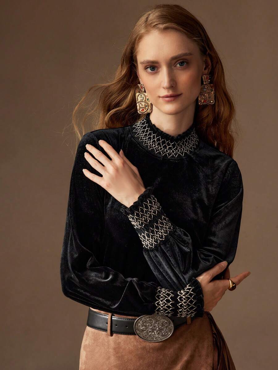 MOTF PREMIUM ÁO THUN CỔ TRỤ CÓ TAY LỒNG THÊU NHUNG