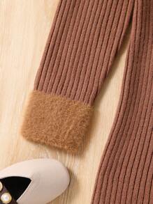 少女棕色针织领长袖连衣裙，秋冬新款