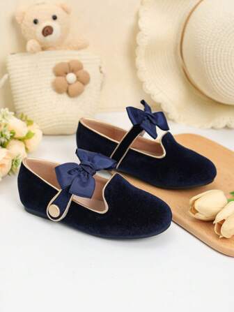 1 Pair Girl's Fashionable Bowknot Flat Shoes For Autumn And Winter