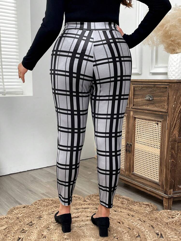 Plus Size Casual Plaid Print Elastic Waist Skinny Cropped Leggings