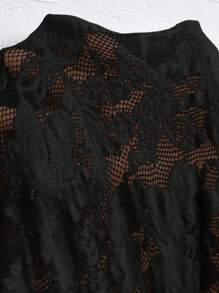 Rometta 1 件女式加大码纯色 V 领荷叶边下摆长袖衬衫 - 黑色 - 查看 7