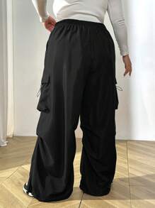 SHEIN CURVE+ Pantalones cargo de talla grande de unicolor casual con cordón en la cintura
