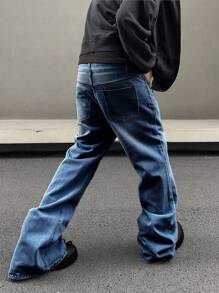 Manfinity Hypemode 男式直筒宽松休闲口袋宽松牛仔裤 - 中等水洗藍 - 查看 2