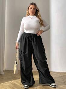 SHEIN CURVE+ Pantalones cargo de talla grande de unicolor casual con cordón en la cintura