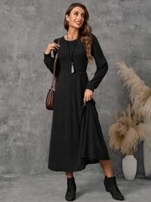 EMERY ROSE 女士秋季纯色圆领泡泡袖罗纹休闲连衣裙 - 黑色 - 查看 4