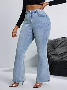 SHEIN SXY Plus Size Women Pocketed Flare Casual Versatile Jeans