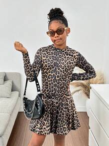 SHEIN Tween Girls Casual Crew Neck Leopard Print Long Sleeve Dress