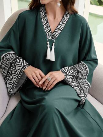 Al Najma Robe arabe à manches chauve-souris à imprimé géométrique, décontractée, modeste, à manches longues pour l'automne. Caftan