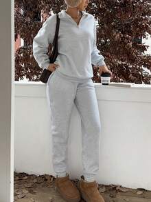 Slaydiva 女士休闲高领拉链半拉链宽松长袖保暖内衬运动衫和裤子套装，适合秋冬季