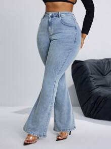 SHEIN SXY Plus Size Women Pocketed Flare Casual Versatile Jeans