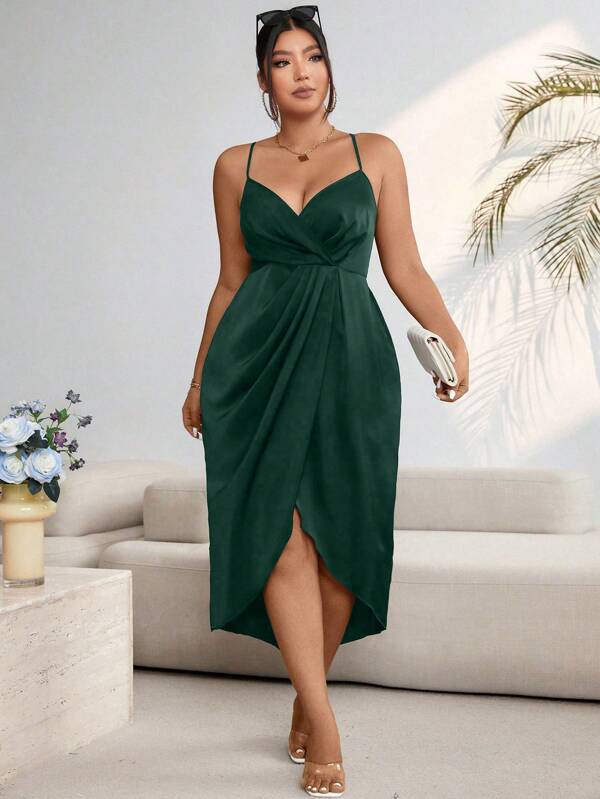 Celure Plus Size Solid Color Spaghetti Strap Simple Ruched Casual Dress
