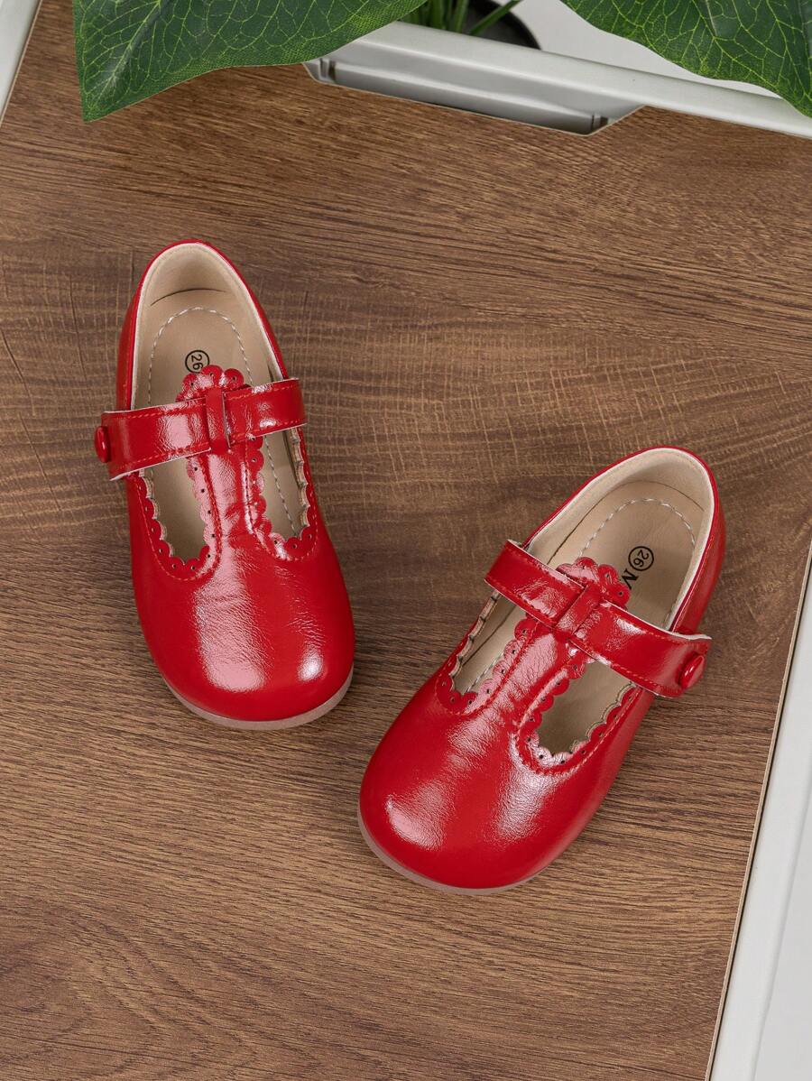 Girls Red Mary Jane Shoes Patent T Strap Flats Princess Dress Shoes With Scalloped Detail Party Shoes