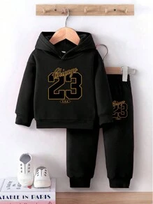 2 件装年轻男孩休闲舒适时尚数字和字母连帽运动衫和运动裤套装 - 黑色 - 查看 3