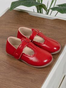 Girls Red Mary Jane Shoes Patent T Strap Flats Princess Dress Shoes With Scalloped Detail Party Shoes - Red - View 3