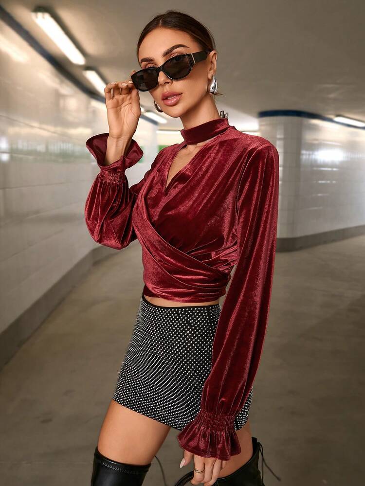 SHEIN Privé 法式优雅女士天鹅绒光泽质感优雅长袖短款上衣，秋季 - 紅色 - 查看 7