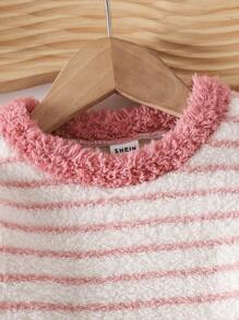 SHEIN Vintaside Kids 女婴条纹毛绒长袖家居服，冬季