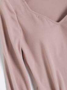SHEIN BASICS Casual Solid Color Knit Long Sleeve Sweetheart Neck Fitted Women T-Shirt - Apricot - View 5