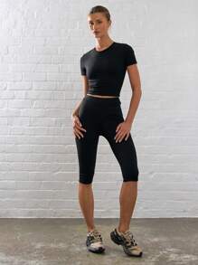 Musera Sport 短袖运动T恤，适合板式网球、网球、匹克球、健身房等运动场合。 - 黑色 - 查看 4